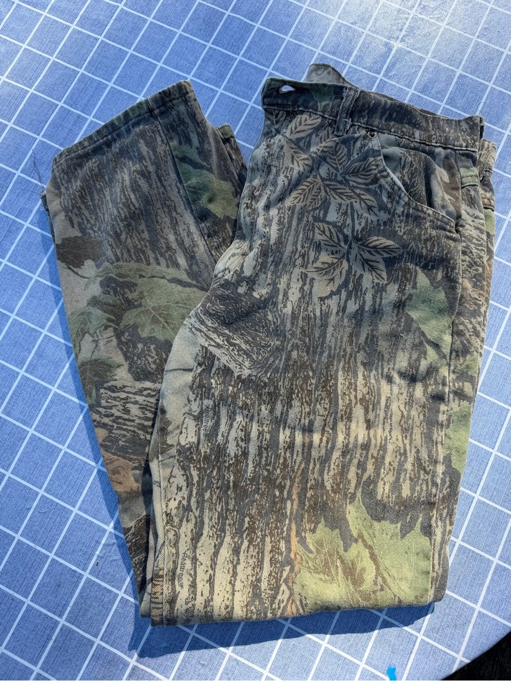 Vintage Men's Camouflage Relaxed fit DuxBak Pants - Green